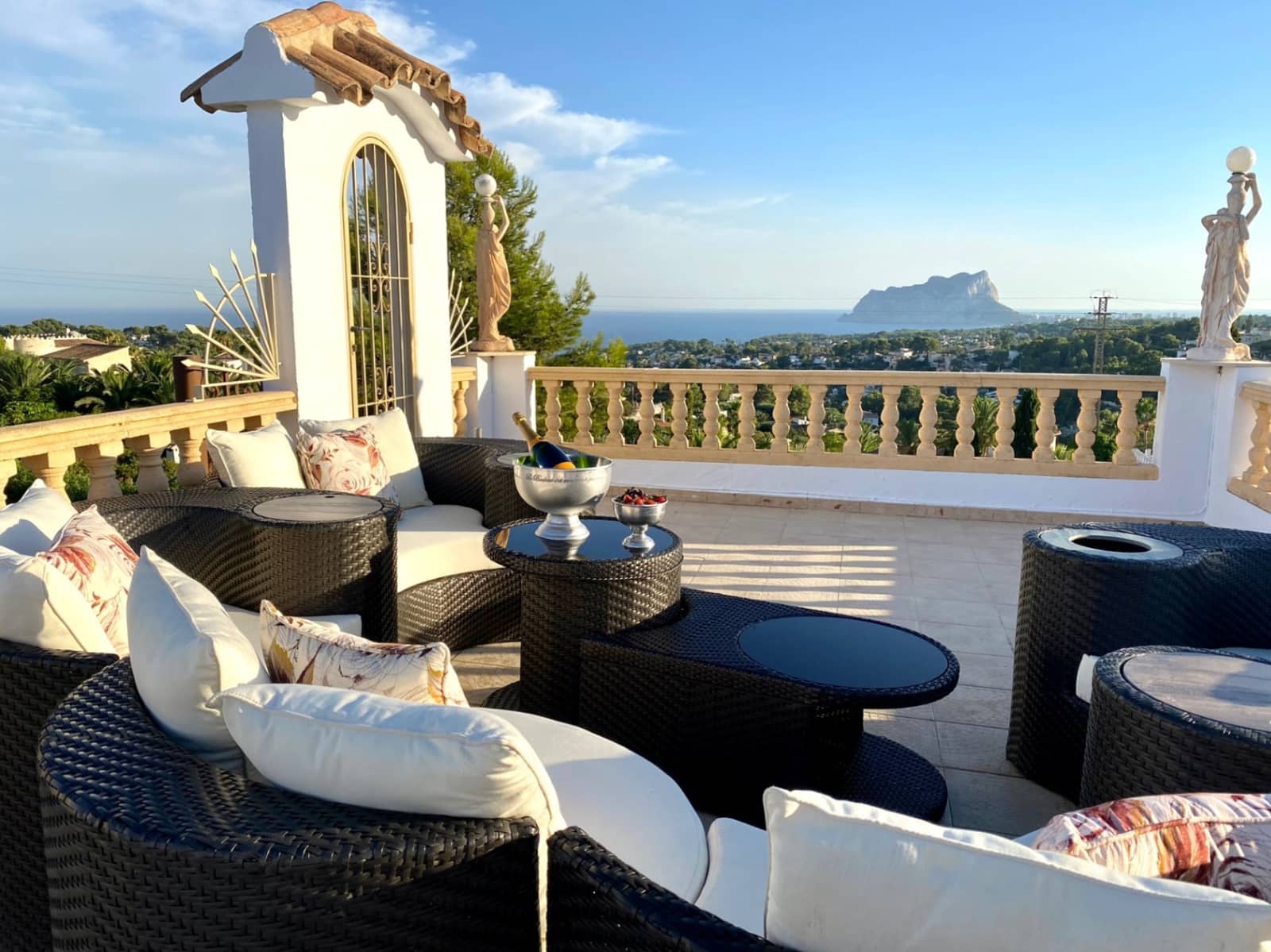 4 soverom Villa til salgs i Moraira med svømmebasseng - € 1 190 000 (Ref: 8771059)