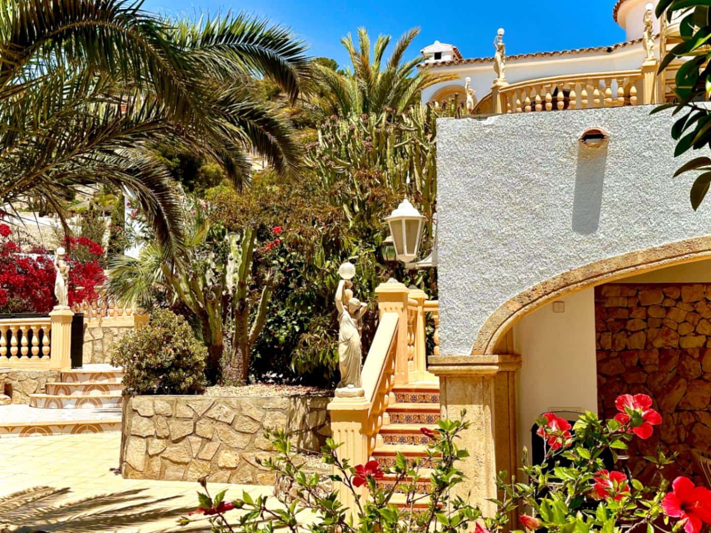 4 soverom Villa til salgs i Moraira med svømmebasseng - € 1 190 000 (Ref: 8771059)