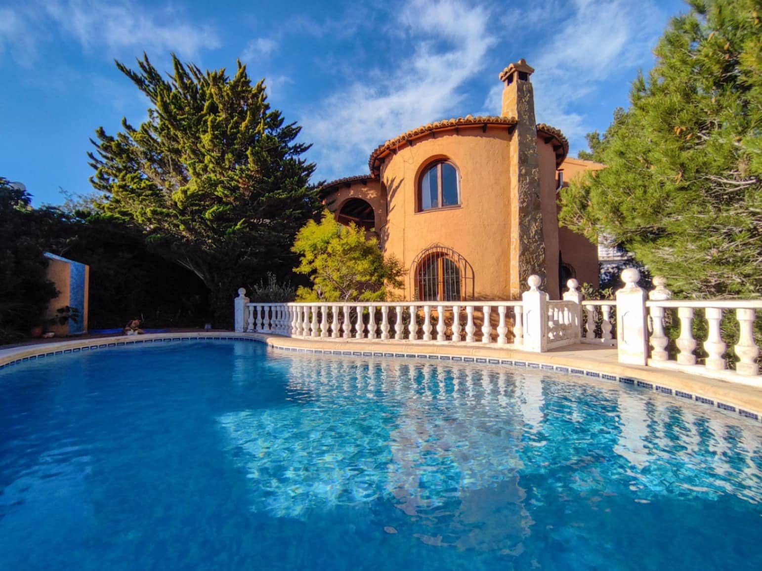 4 bedroom Villa for sale in Benitachell / Benitatxell with pool garage - € 619,000 (Ref: 8814805)