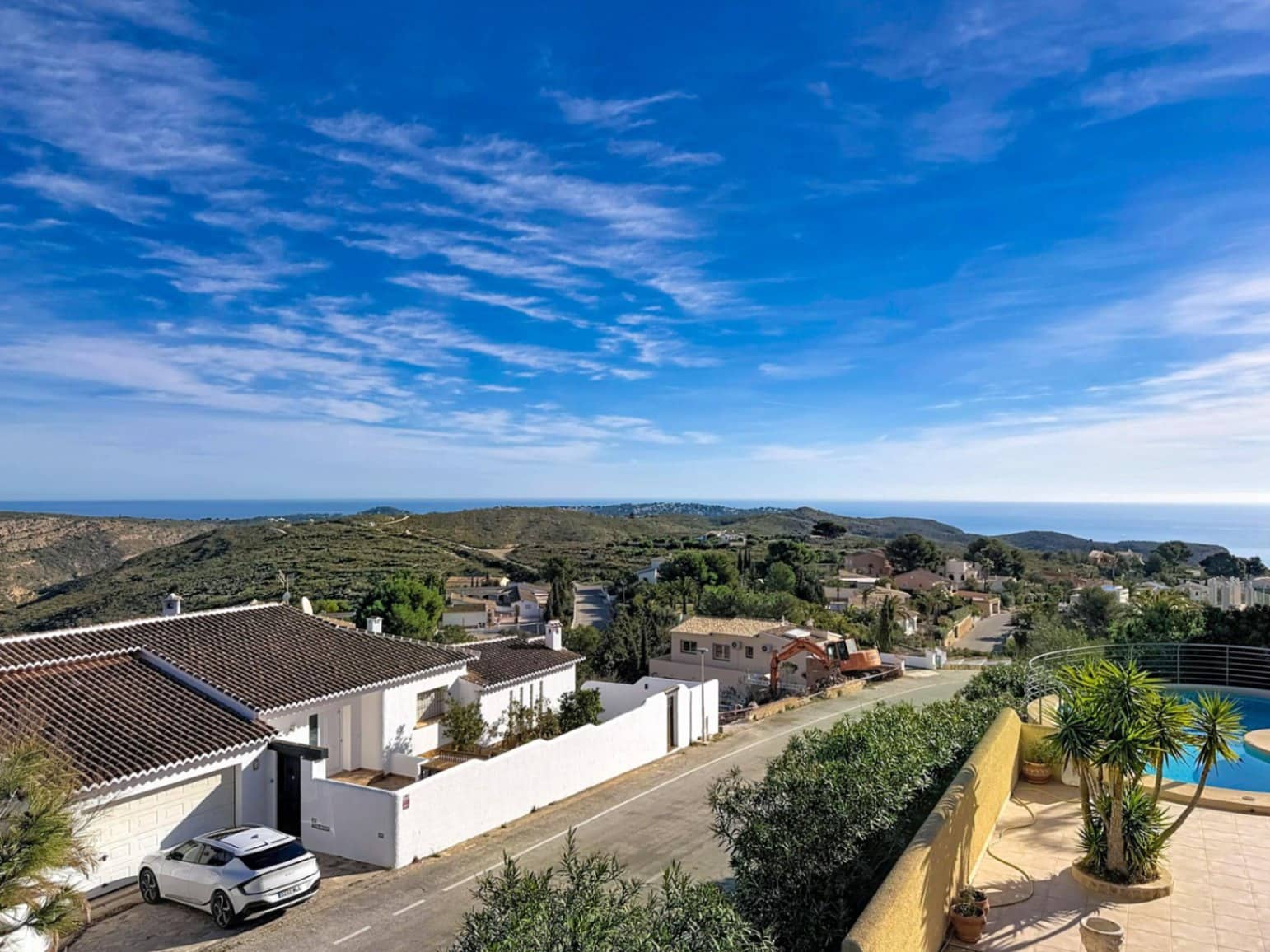 4 bedroom Villa for sale in Benitachell / Benitatxell with pool - € 619,000 (Ref: 8814805)