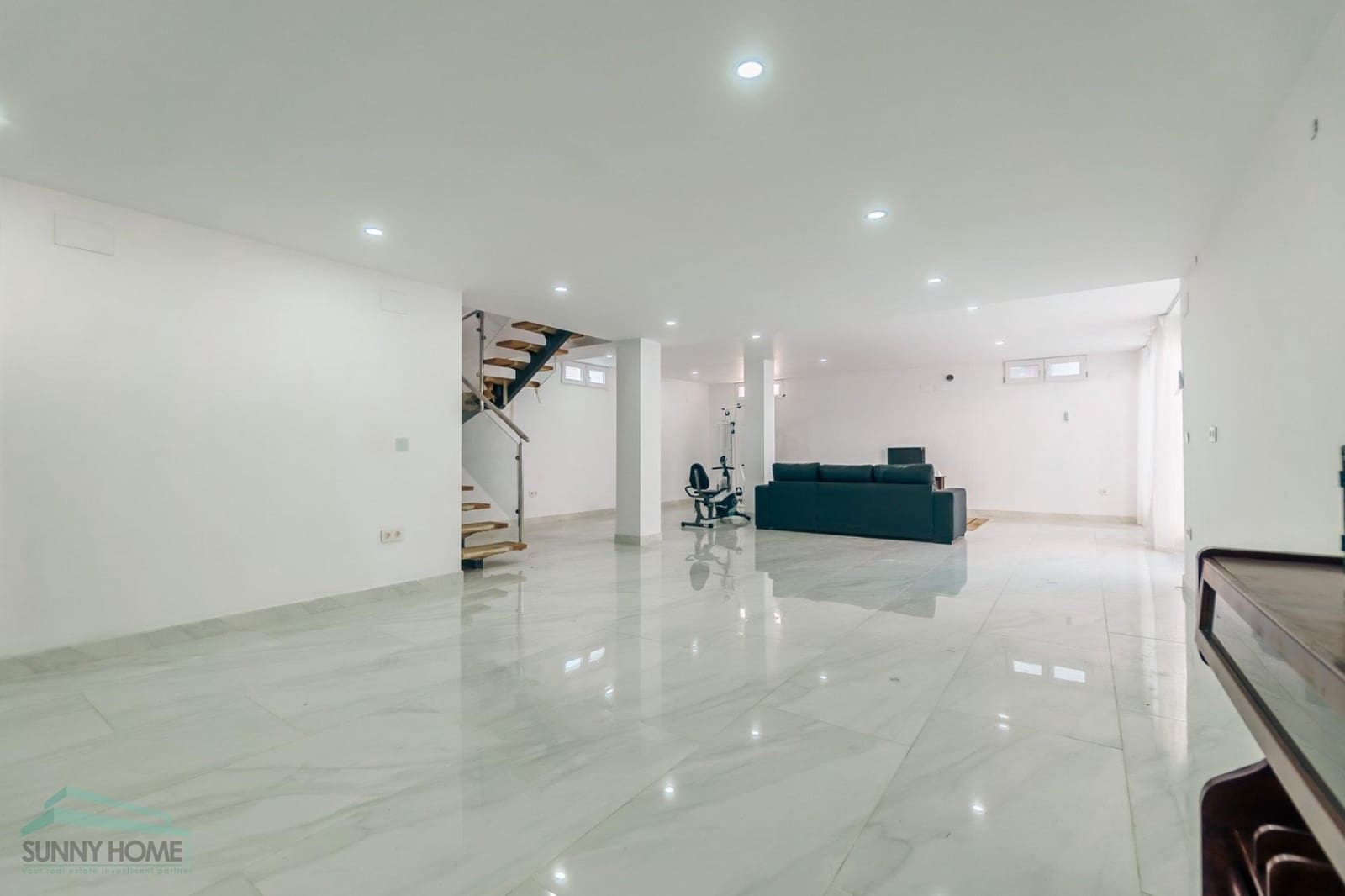 4 soveværelse Villa til salg i La Nucia med garage - € 620.000 (Ref: 8814812)