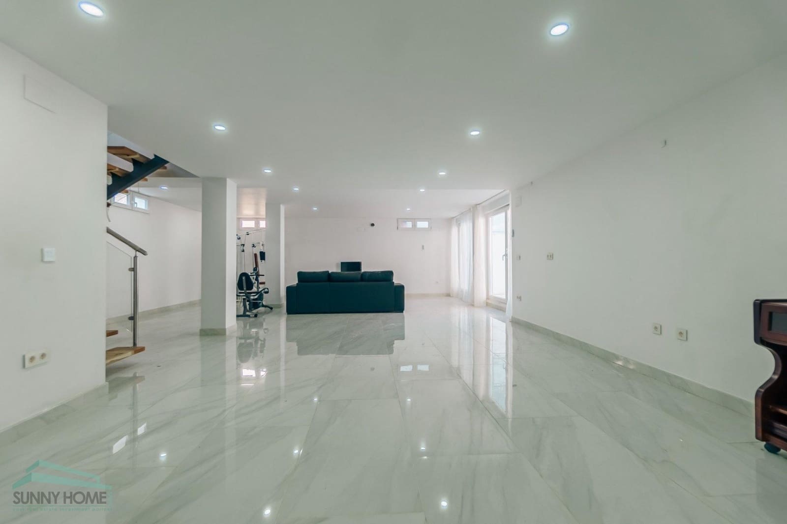 4 soveværelse Villa til salg i La Nucia med garage - € 620.000 (Ref: 8814812)