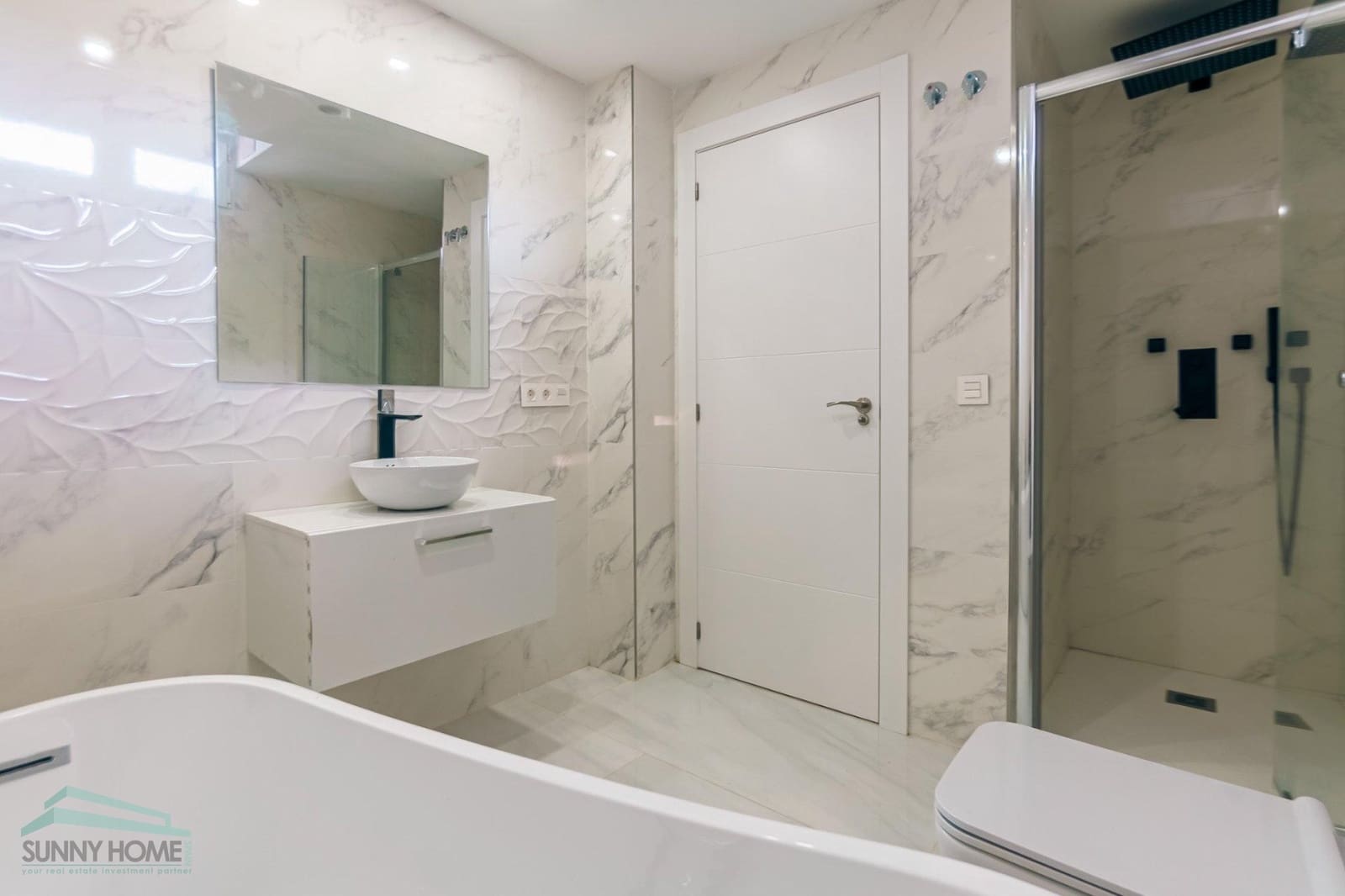 4 soveværelse Villa til salg i La Nucia med garage - € 620.000 (Ref: 8814812)