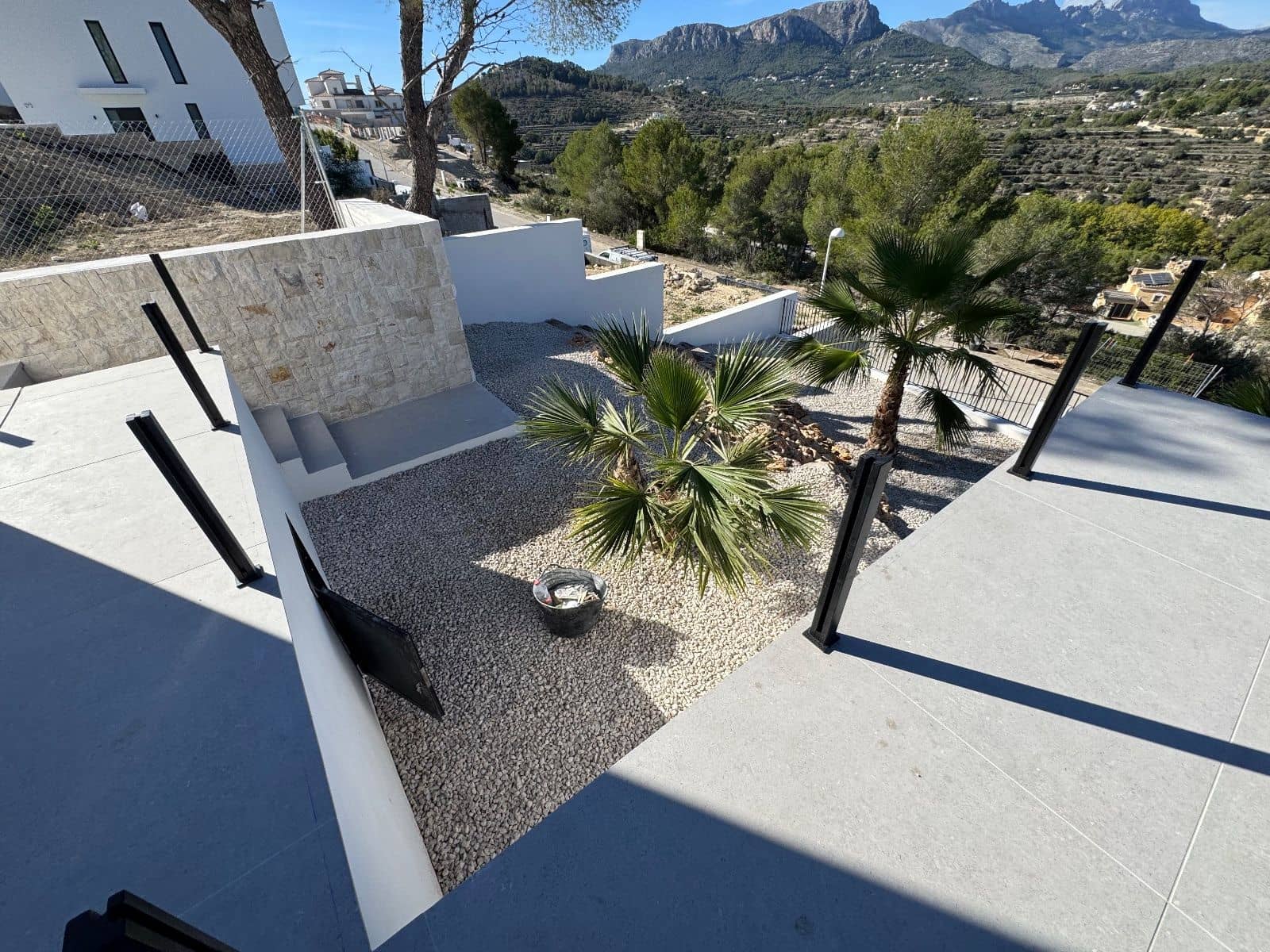 3 bedroom Villa for sale in Calpe / Calp - € 1,135,000 (Ref: 8820582)