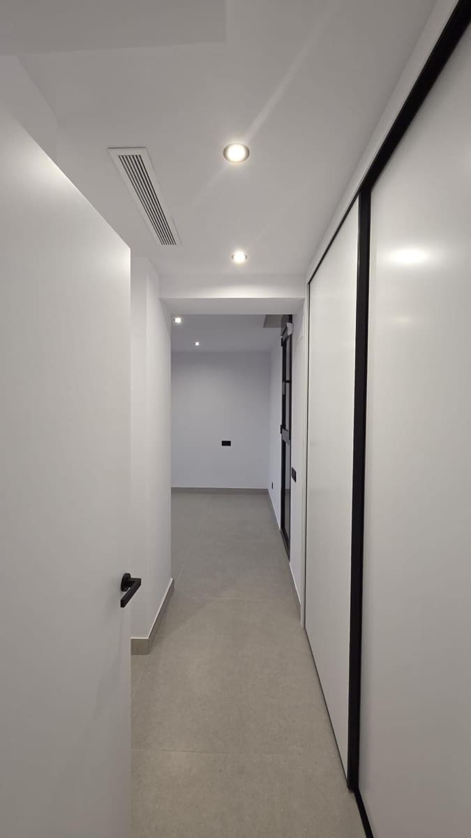 3 bedroom Villa for sale in Calpe / Calp - € 1,135,000 (Ref: 8820582)