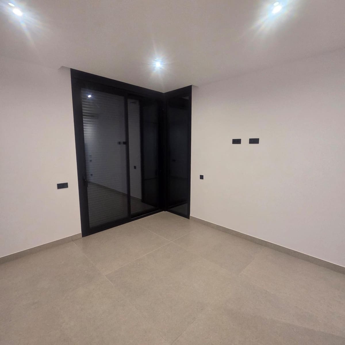 3 bedroom Villa for sale in Calpe / Calp - € 1,135,000 (Ref: 8820582)