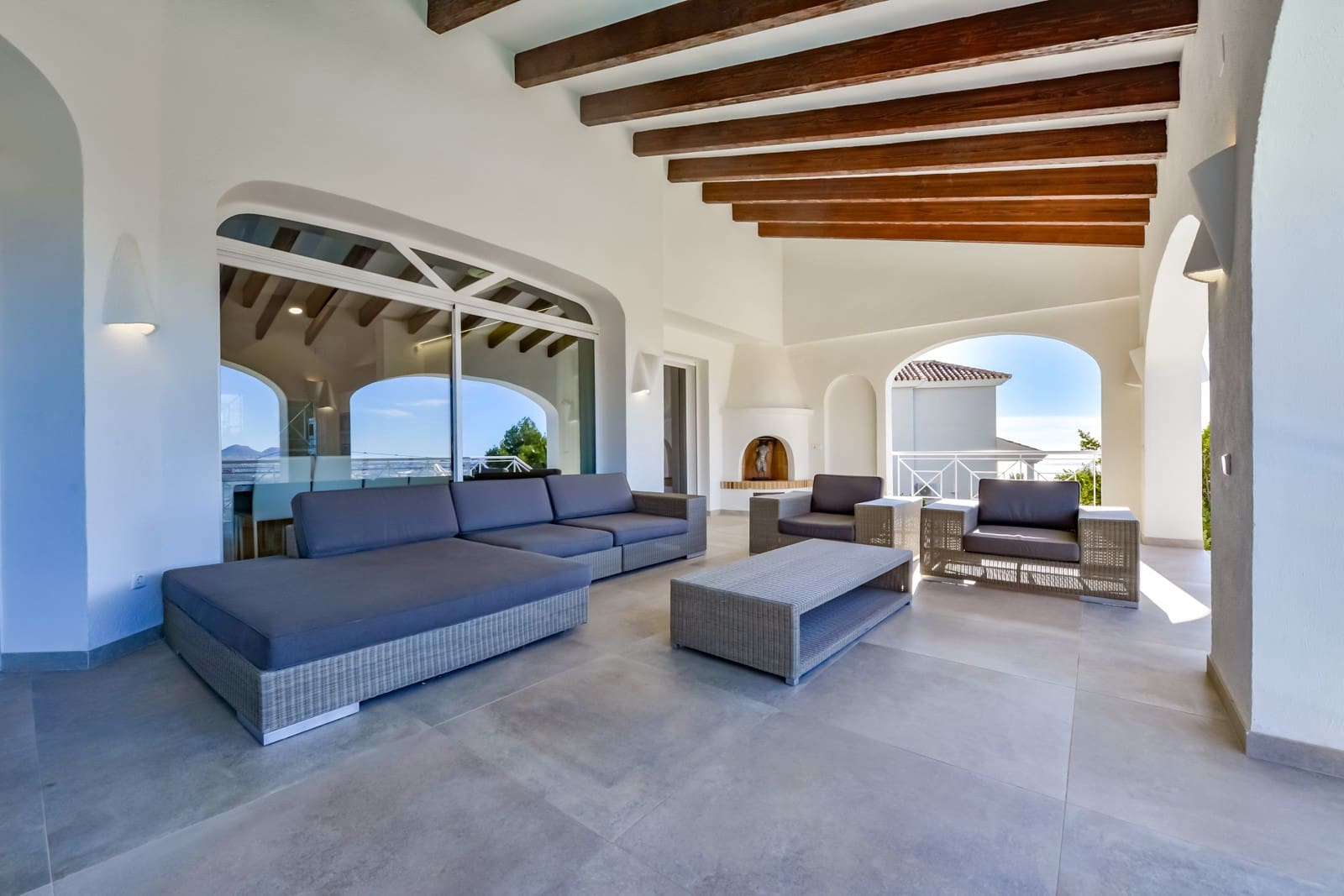 4 bedroom Villa for sale in Altea with pool - € 2,650,000 (Ref: 8867477)