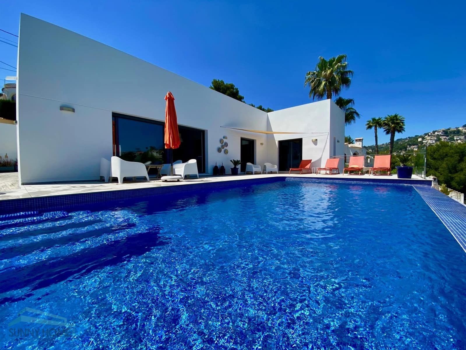 3 soveværelse Villa til salg i Benissa med swimmingpool garage - € 895.000 (Ref: 8905890)