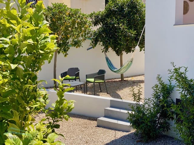 3 soveværelse Villa til salg i Benissa med swimmingpool garage - € 895.000 (Ref: 8905890)