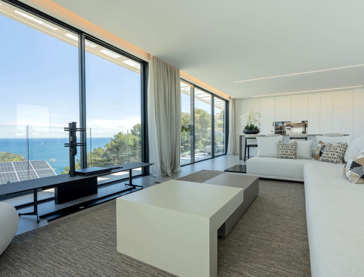 4 bedroom Villa for sale in Javea / Xabia with pool garage - € 4,125,000 (Ref: 8940163)