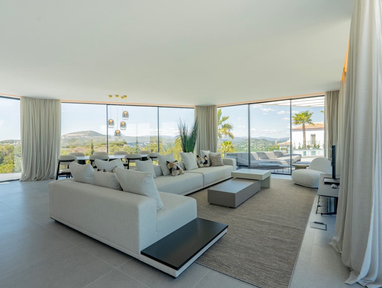 4 bedroom Villa for sale in Javea / Xabia with pool garage - € 4,125,000 (Ref: 8940163)