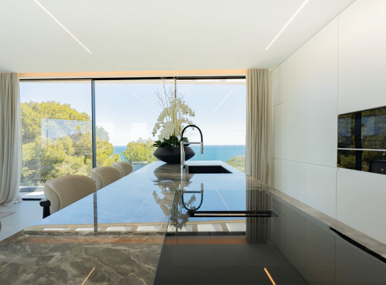 4 bedroom Villa for sale in Javea / Xabia with pool garage - € 4,125,000 (Ref: 8940163)