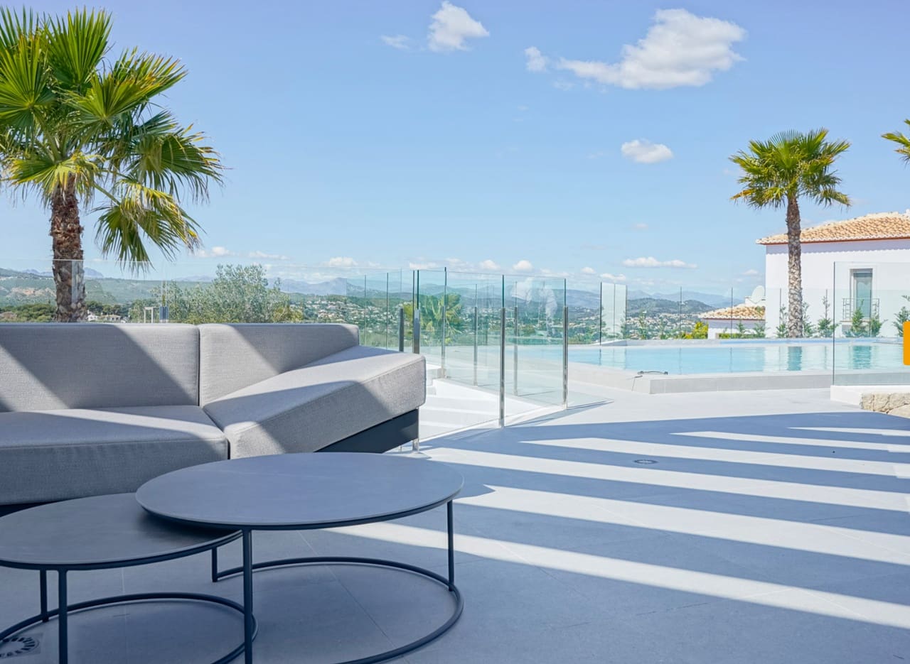 4 bedroom Villa for sale in Javea / Xabia with pool garage - € 4,125,000 (Ref: 8940163)