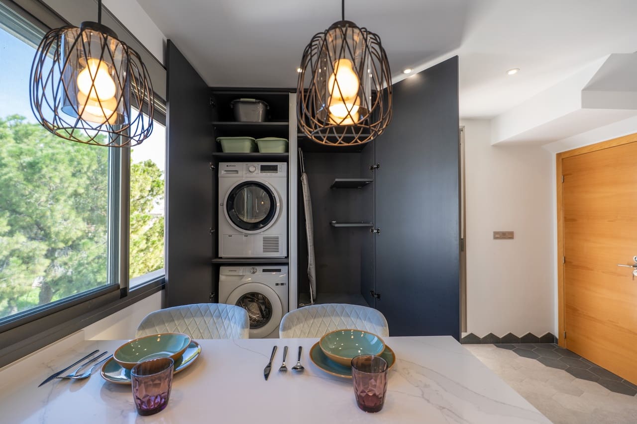 3 soverom Kjedet enebolig til salgs i Bigastro med svømmebasseng - € 329 900 (Ref: 8981881)