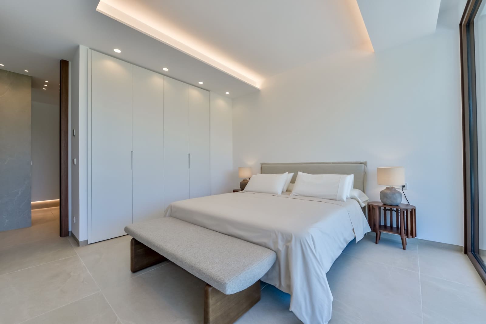 4 bedroom Villa for sale in Altea with pool - € 2,795,000 (Ref: 9033860)