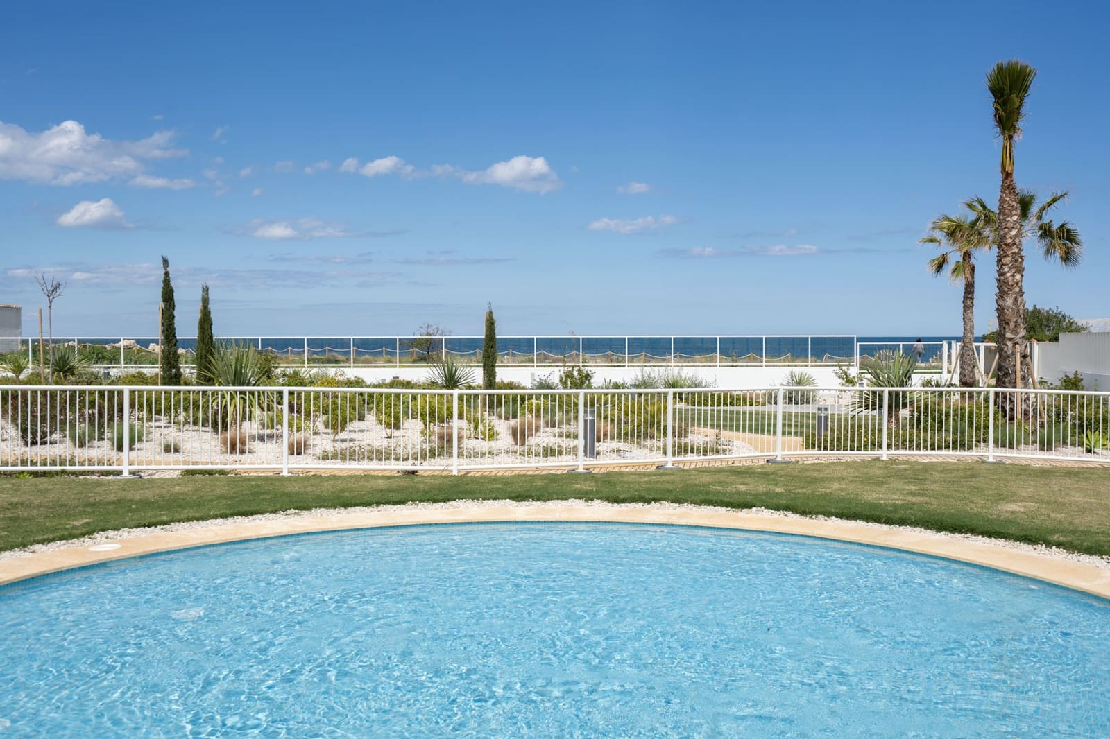 3 bedroom Apartment for sale in Denia with pool garage - € 695,000 (Ref: 9033872)