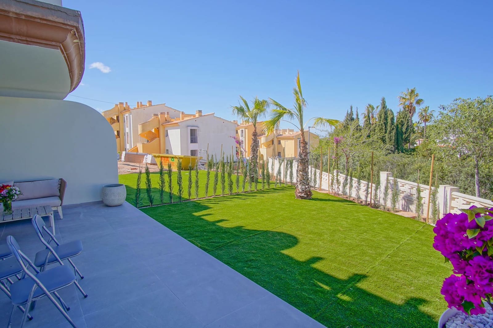 2 soveværelse Lejlighed til salg i Denia med swimmingpool - € 389.300 (Ref: 9033916)