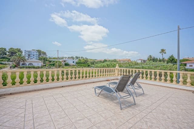 6 makuuhuone Huvila myytävänä paikassa Javea / Xàbia mukana 
autotalli - 996 000 € (Ref: 9033984)