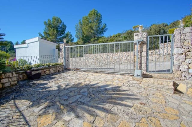 5 soveværelse Villa til salg i Pego med swimmingpool - € 765.000 (Ref: 9033991)