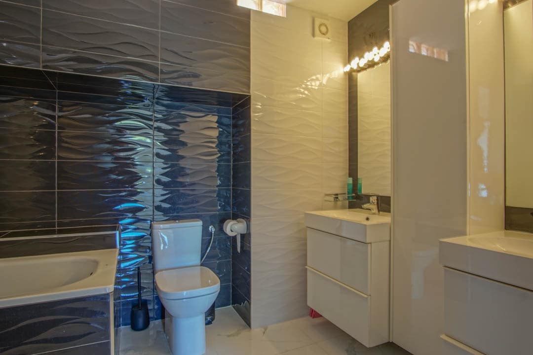 8 chambre Villa/Maison à vendre à La Nucia avec piscine - 2 500 000 € (Ref: 9033994)