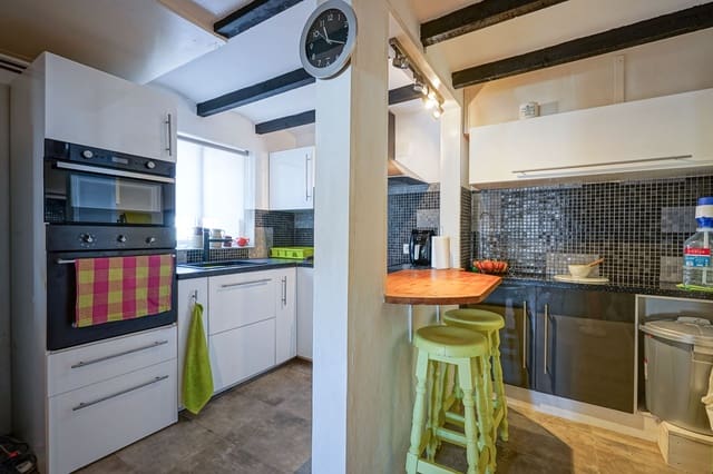 3 makuuhuone Huvila myytävänä paikassa Javea / Xàbia mukana uima-altaan - 375 000 € (Ref: 9033996)