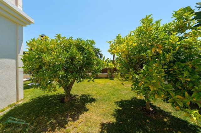 3 makuuhuone Huvila myytävänä paikassa Polop mukana uima-altaan - 490 000 € (Ref: 9034674)