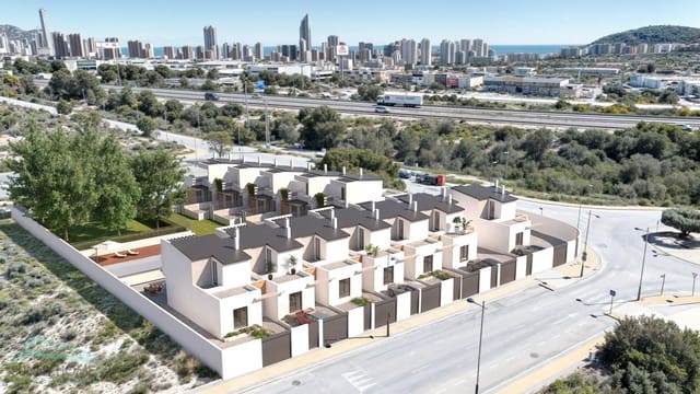 2 quarto Moradia Geminada para venda em Finestrat com piscina - 355 000 € (Ref: 9076669)