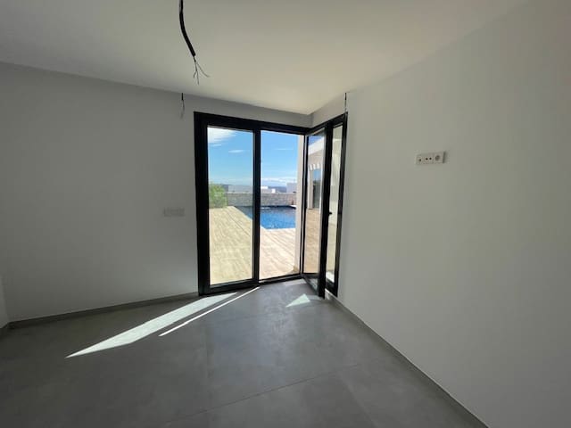 3 soveværelse Villa til salg i Moraira med swimmingpool garage - € 2.250.000 (Ref: 9079831)