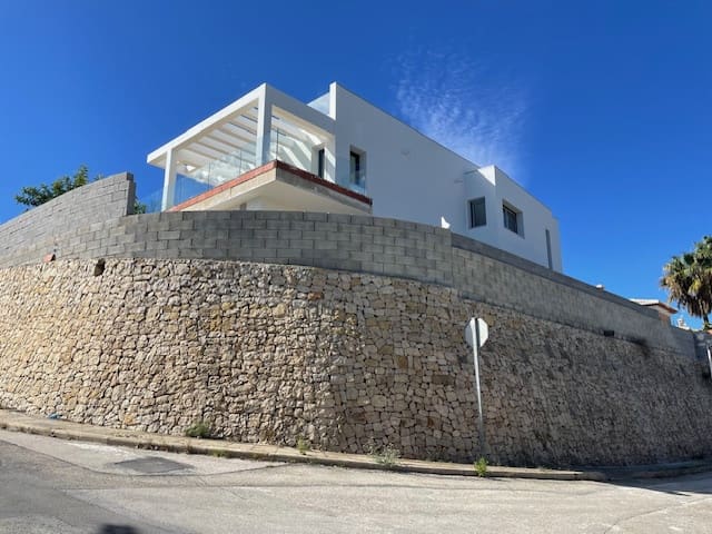 3 soveværelse Villa til salg i Moraira med swimmingpool garage - € 2.250.000 (Ref: 9079831)