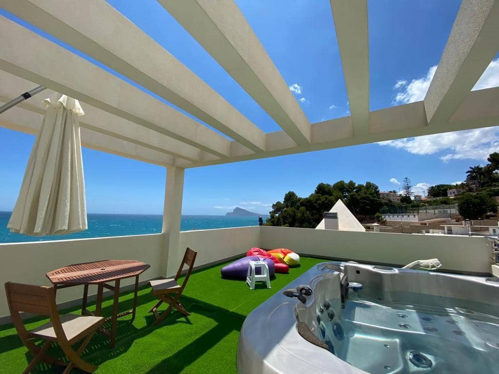 3 soveværelse Lejlighed til salg i Altea - € 1.300.000 (Ref: 9079834)