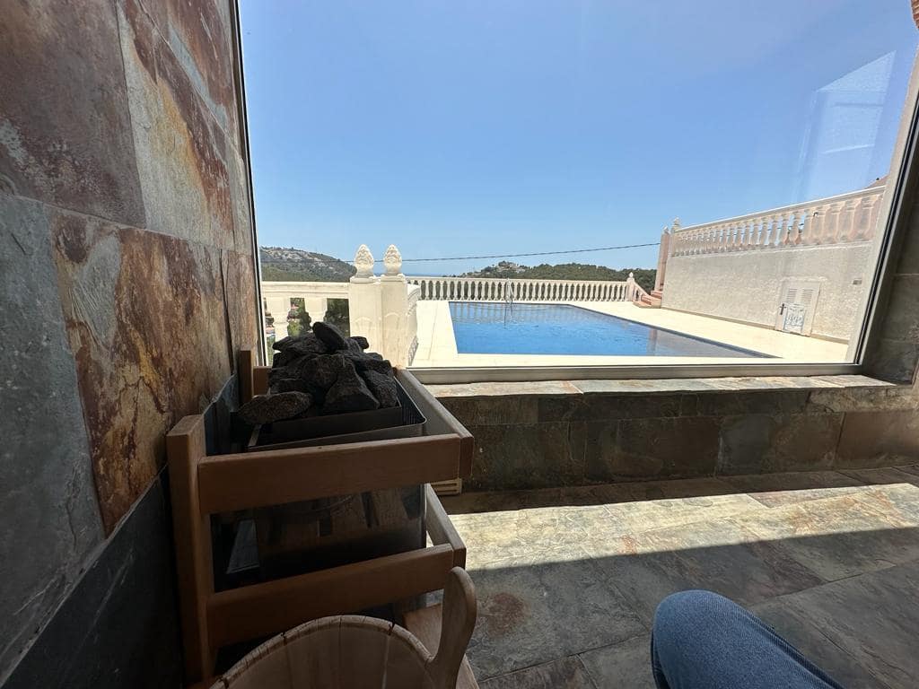 4 sypialnia Willa na sprzedaż w Moraira z basenem garażem - 980 000 € (Ref: 9079839)