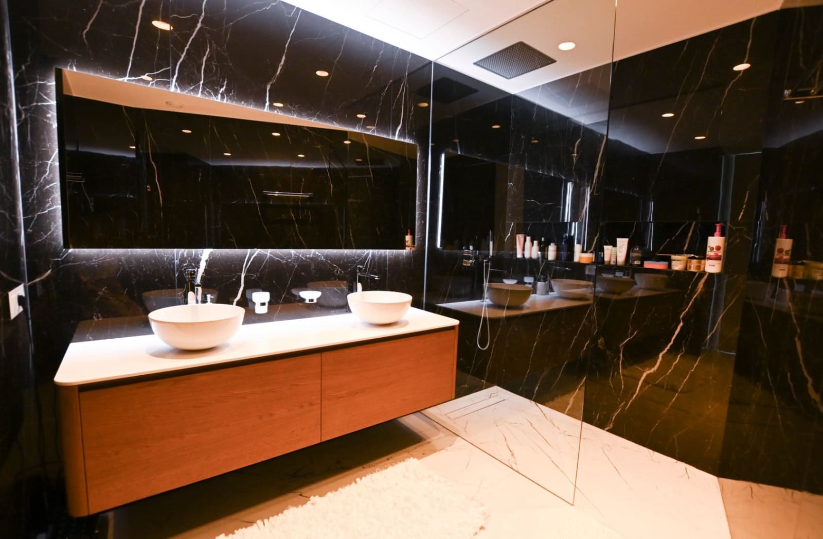 5 soveværelse Villa til salg i Benissa med swimmingpool garage - € 3.300.000 (Ref: 9079841)