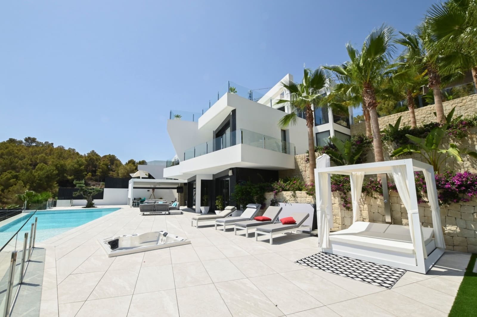 5 soveværelse Villa til salg i Benissa med swimmingpool garage - € 3.300.000 (Ref: 9079841)