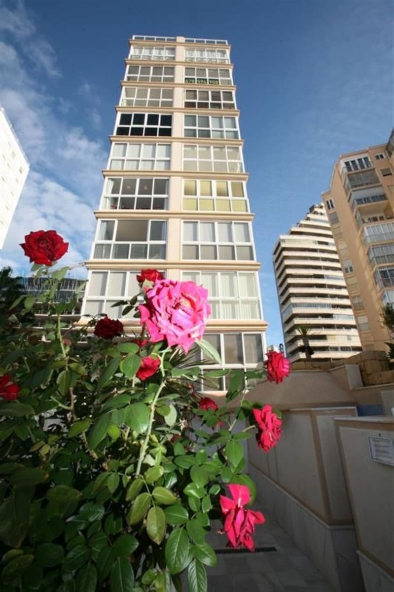 3 bedroom Apartment for sale in Calpe / Calp - € 950,000 (Ref: 9103836)