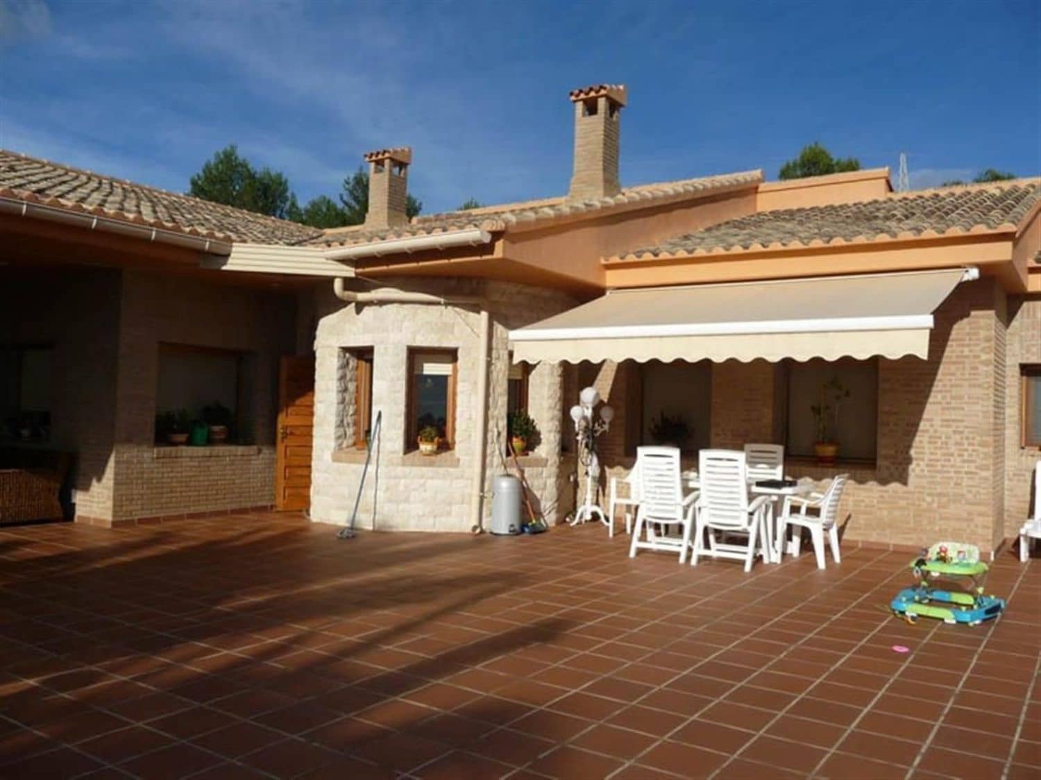 5 bedroom Villa for sale in Calpe / Calp with pool - € 2,200,000 (Ref: 9103838)