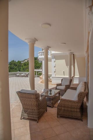 10 soveværelse Villa til salg i Altea med swimmingpool - € 3.930.000 (Ref: 9103844)