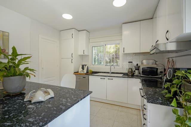 4 soverom Villa til salgs i Benissa med svømmebasseng - € 620 000 (Ref: 9106964)