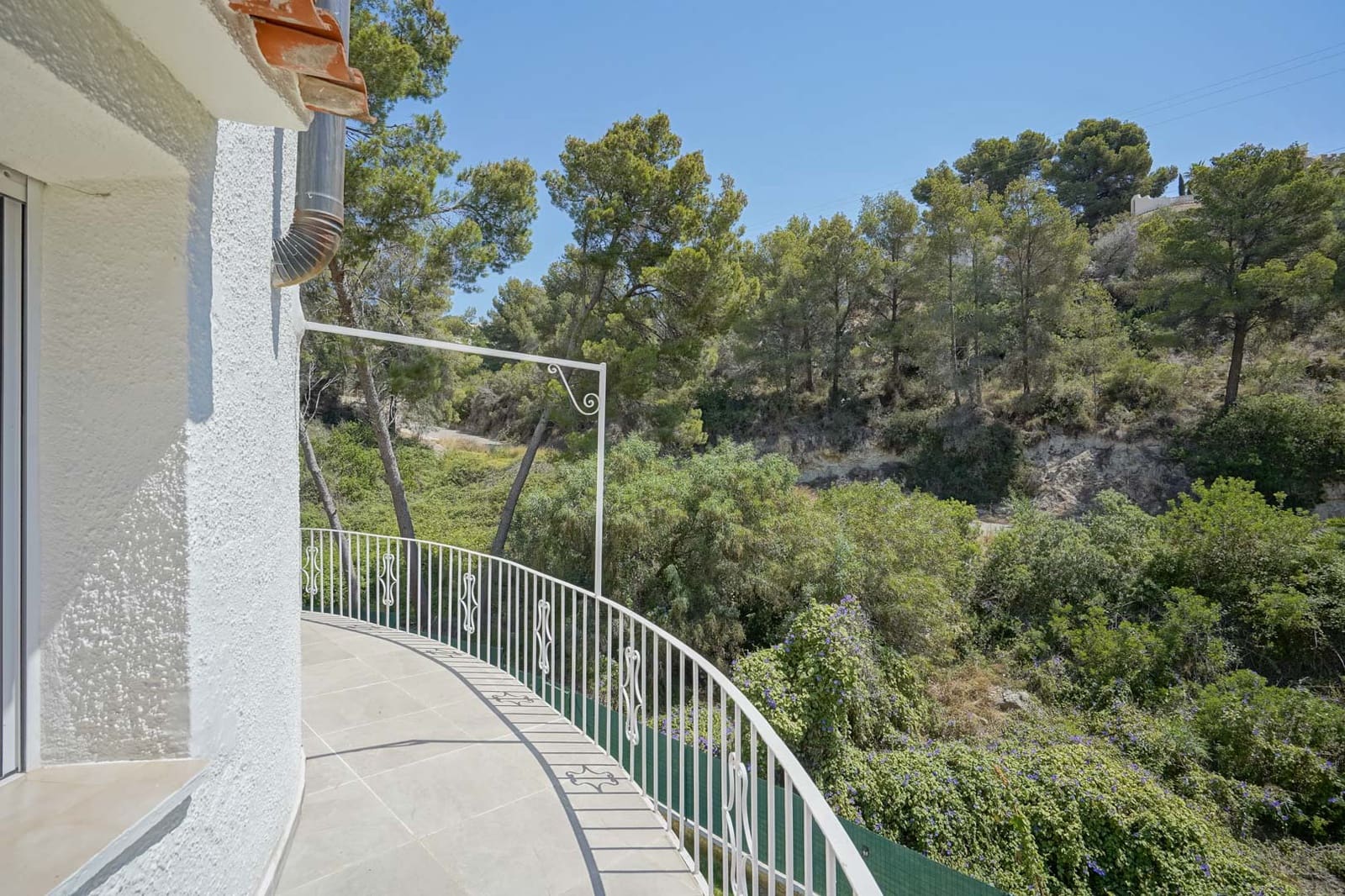 4 bedroom Villa for sale in Benissa with pool - € 620,000 (Ref: 9106964)