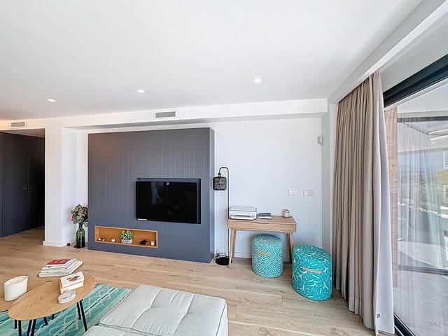 2 soverom Penthouse til salgs i Benitachell / Benitatxell med svømmebasseng garasje - € 549 000 (Ref: 9109042)