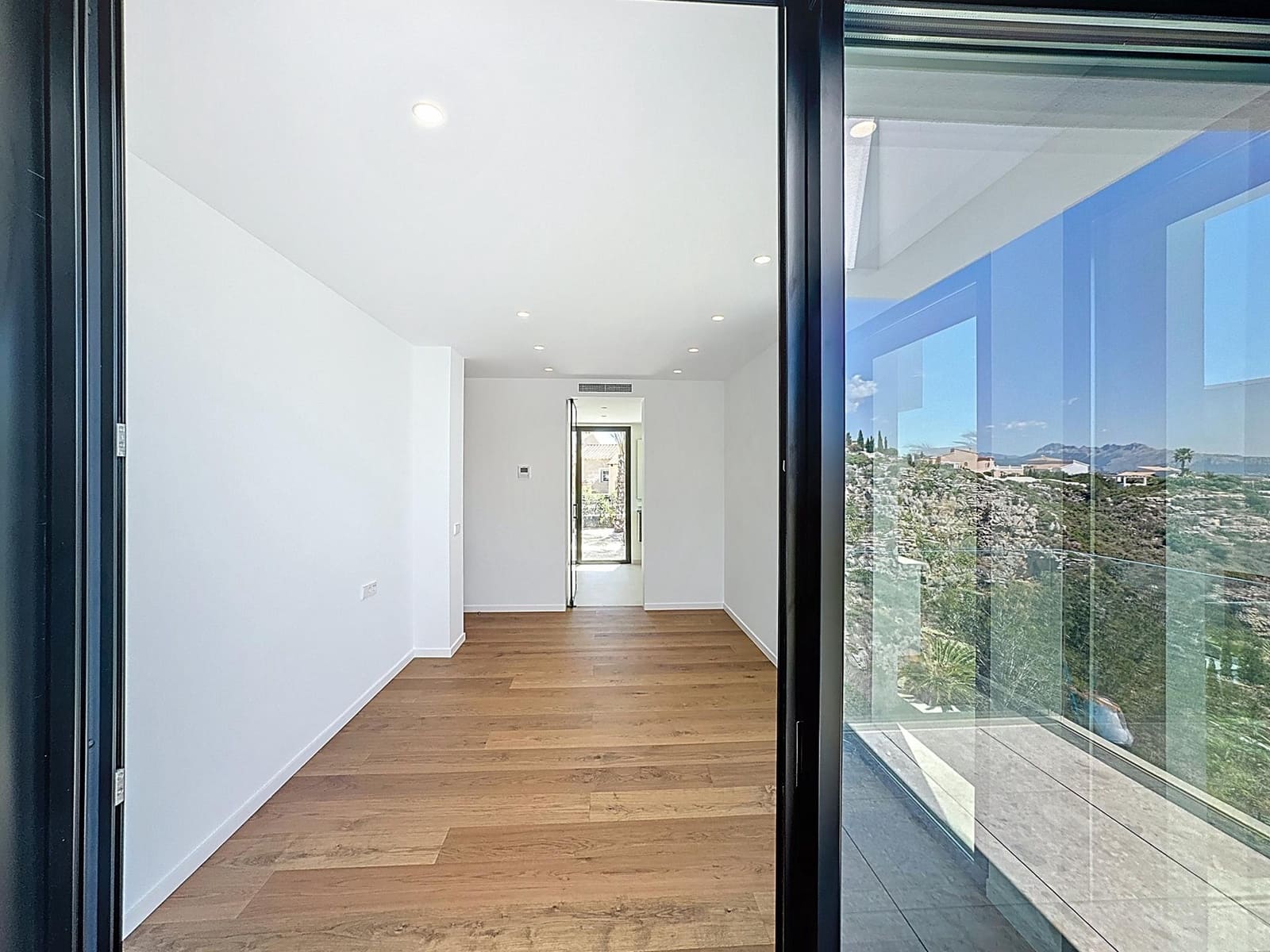 3 bedroom Villa for sale in Benitachell / Benitatxell with pool garage - € 2,250,000 (Ref: 9117402)