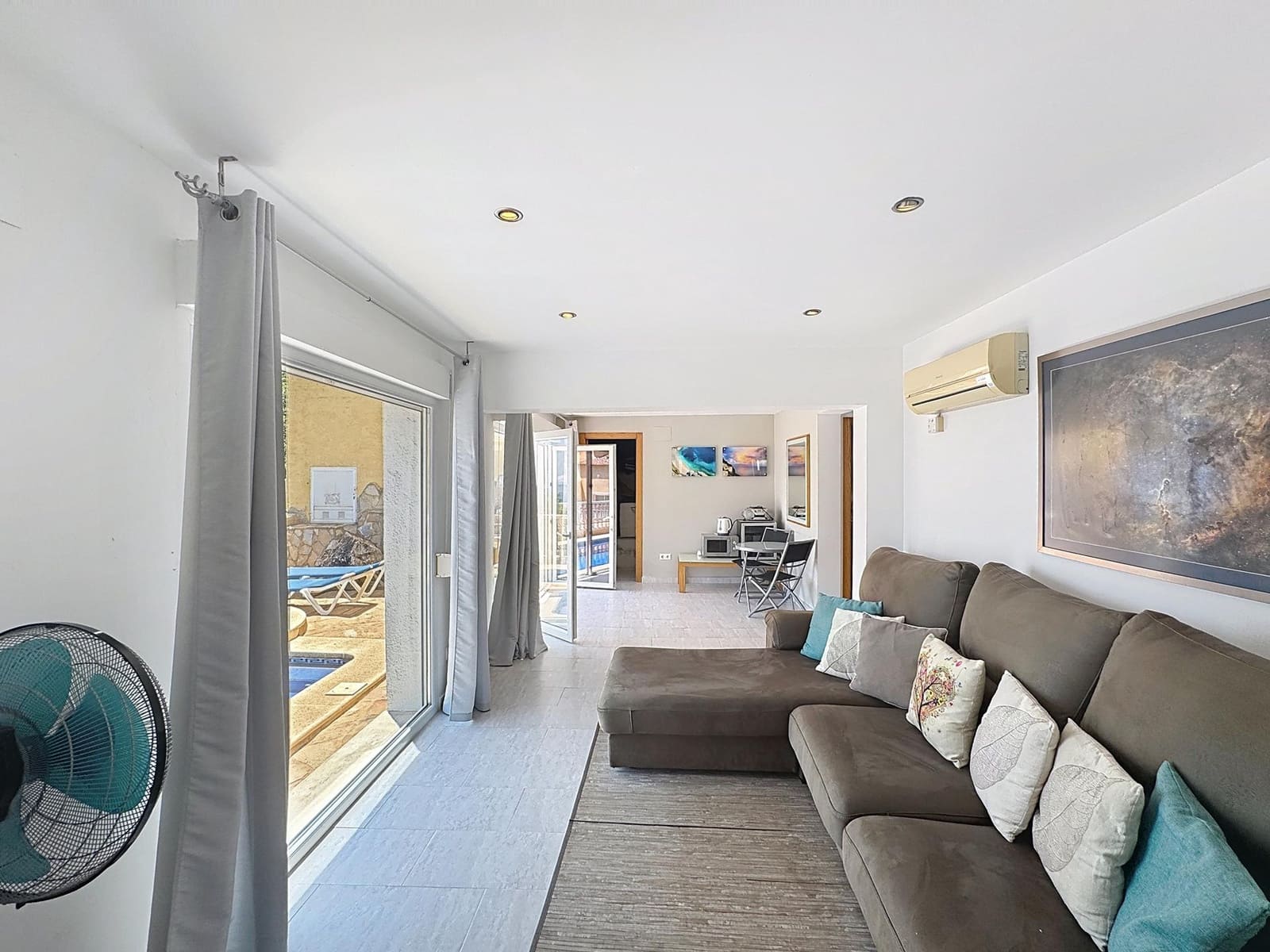 2 soveværelse Villa til salg i Benitachell / Benitatxell med swimmingpool garage - € 450.000 (Ref: 9117403)