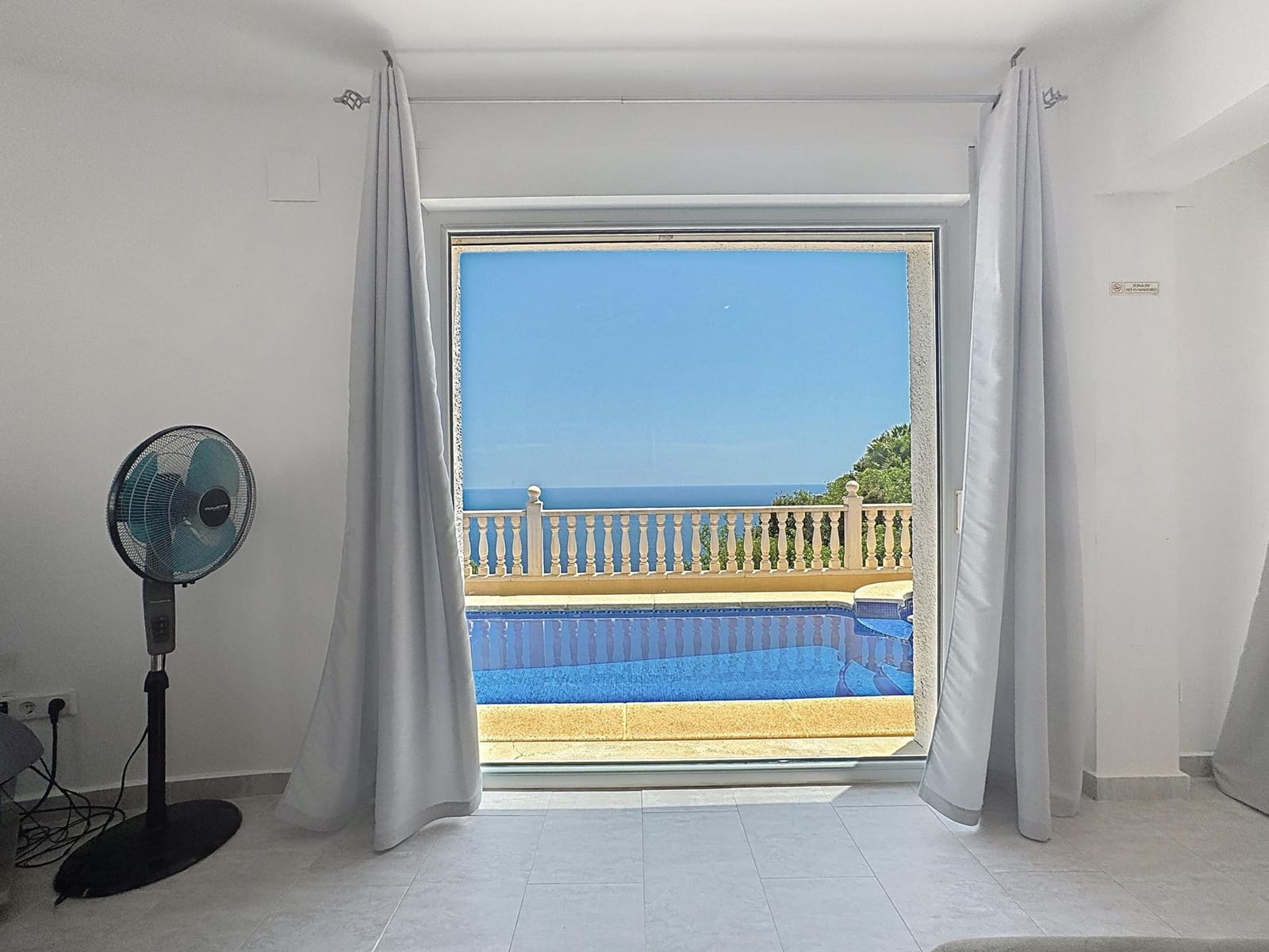 2 soveværelse Villa til salg i Benitachell / Benitatxell med swimmingpool garage - € 450.000 (Ref: 9117403)