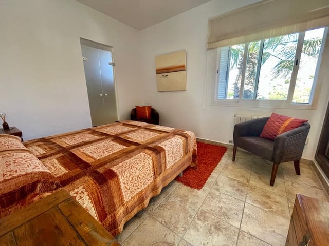 Chalet de 3 habitaciones en Moraira, Teulada-Moraira en venta con piscina garaje - 1.899.000 € (Ref: 9117929)