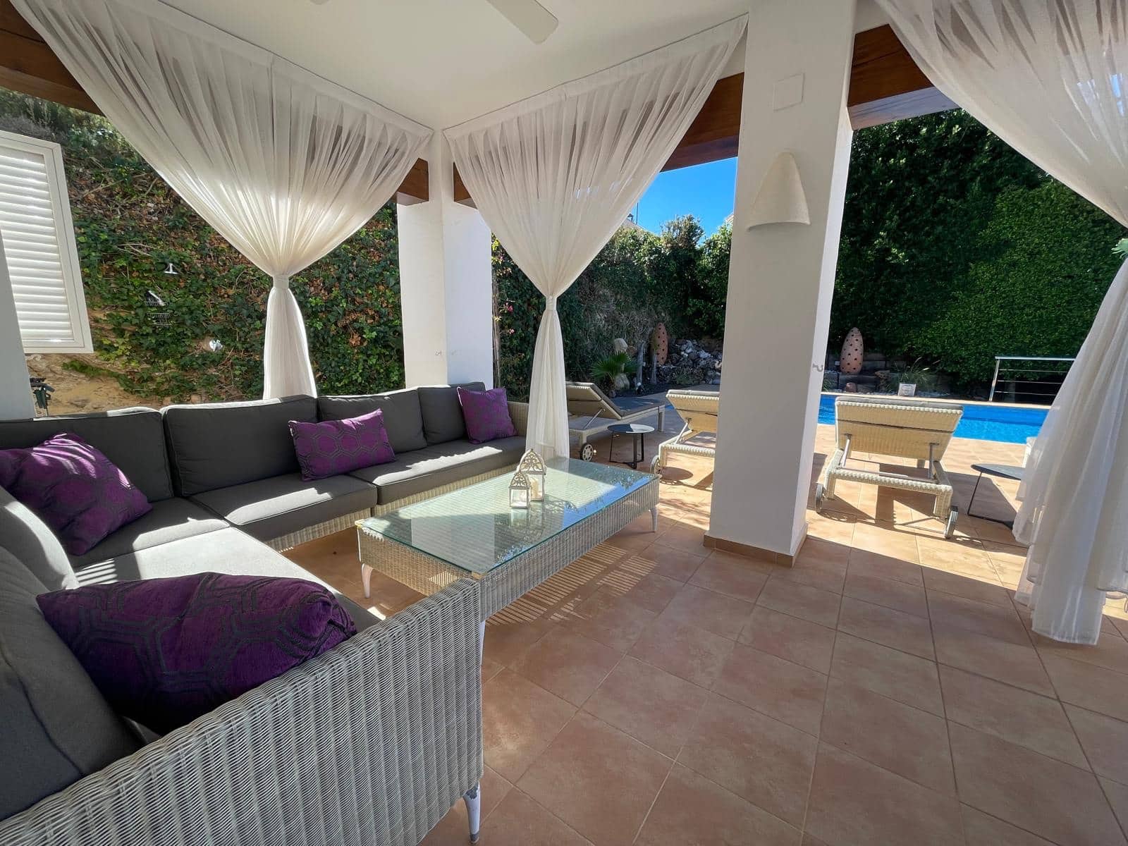 3 bedroom Villa for sale in Moraira with pool garage - € 1,899,000 (Ref: 9117929)