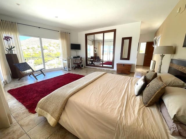 Chalet de 3 habitaciones en Moraira, Teulada-Moraira en venta con piscina garaje - 1.899.000 € (Ref: 9117929)