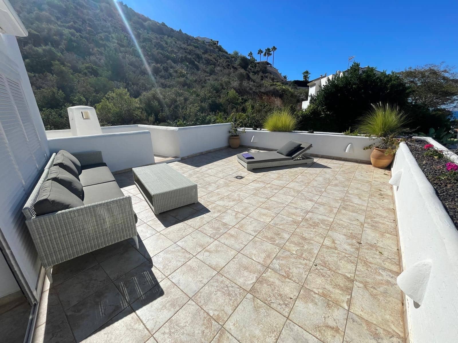 3 bedroom Villa for sale in Moraira with pool garage - € 1,899,000 (Ref: 9117929)