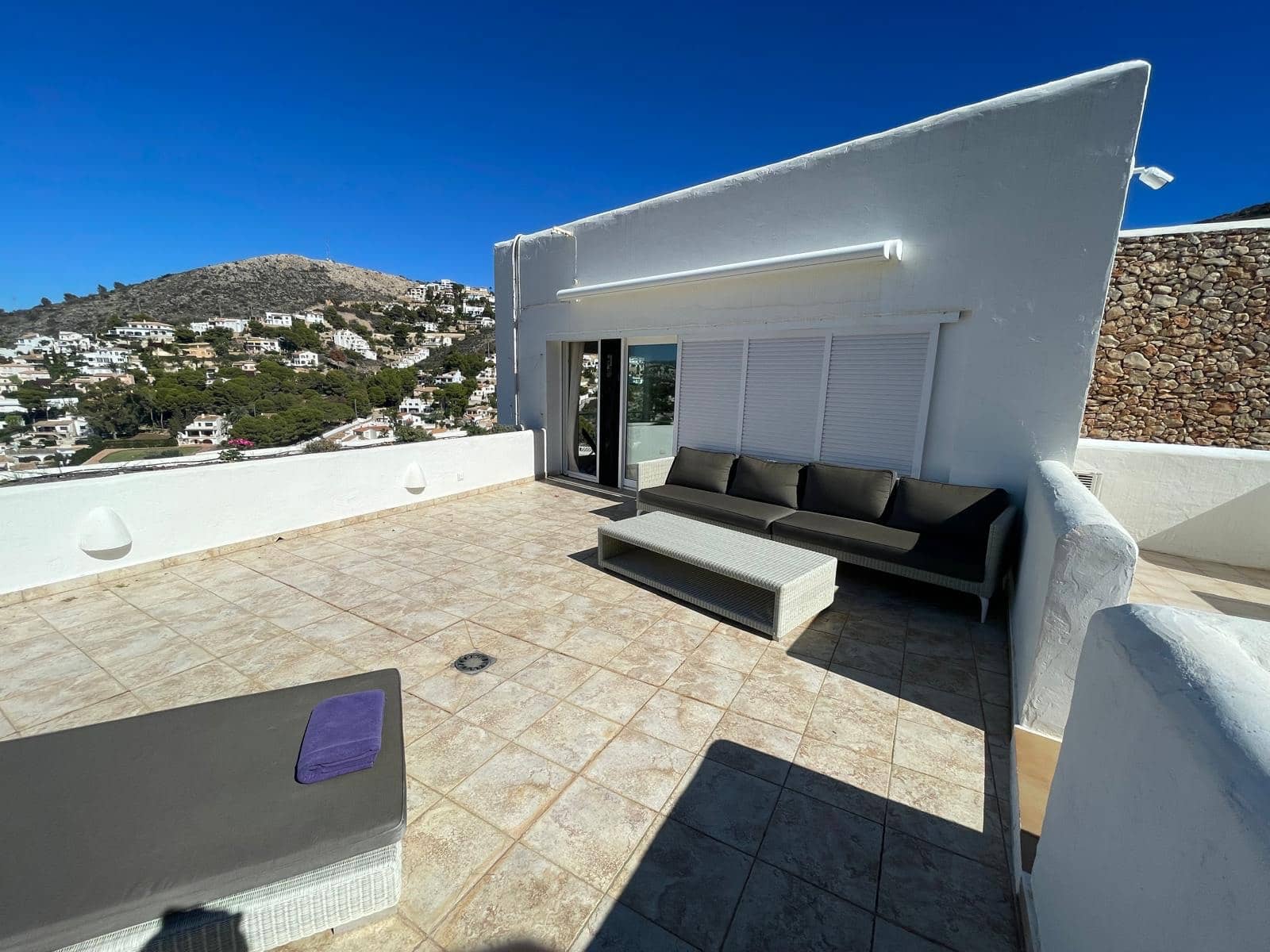3 bedroom Villa for sale in Moraira with pool garage - € 1,899,000 (Ref: 9117929)