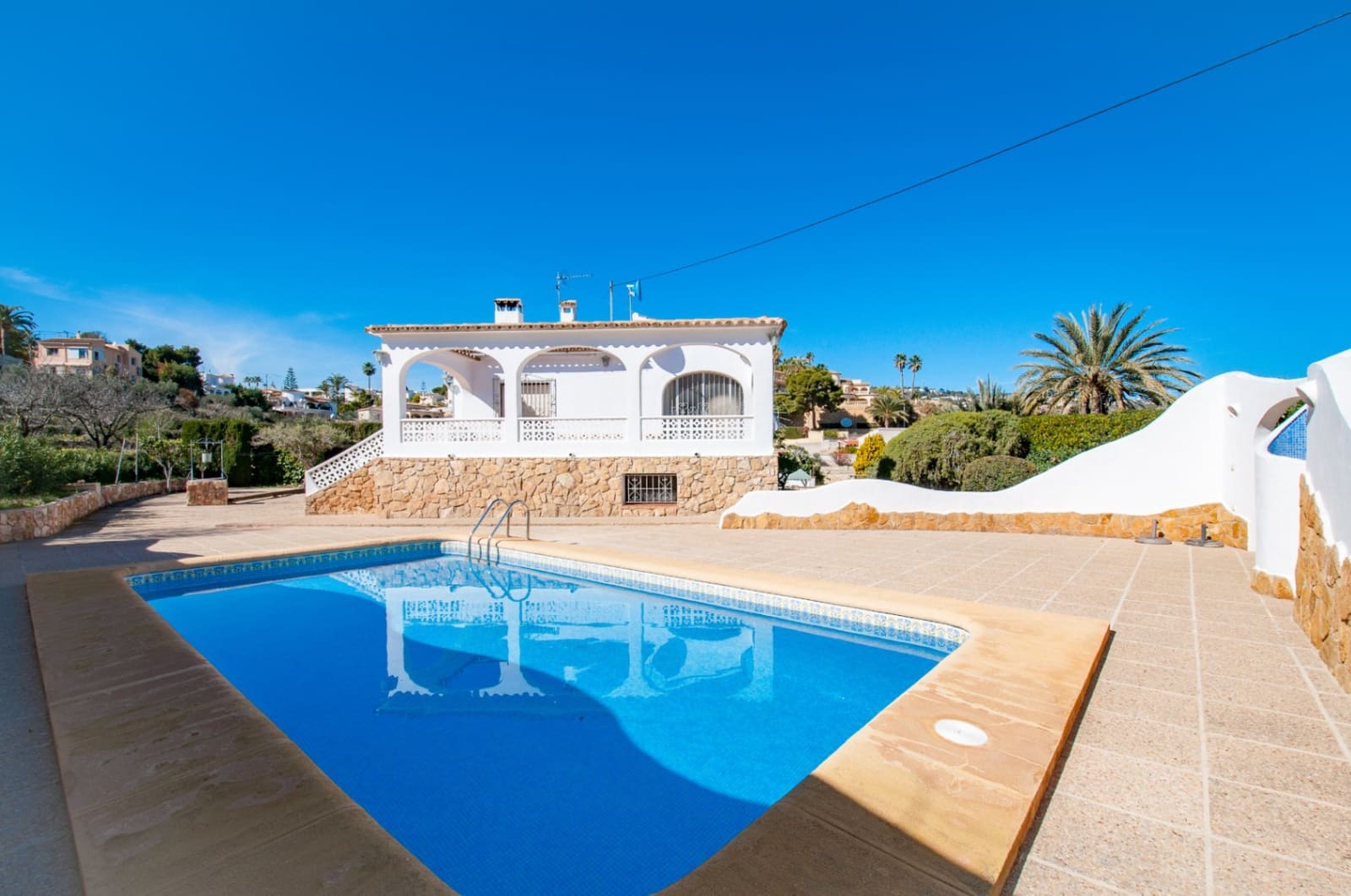 6 bedroom Villa for sale in Benissa with pool - € 990,000 (Ref: 9127157)