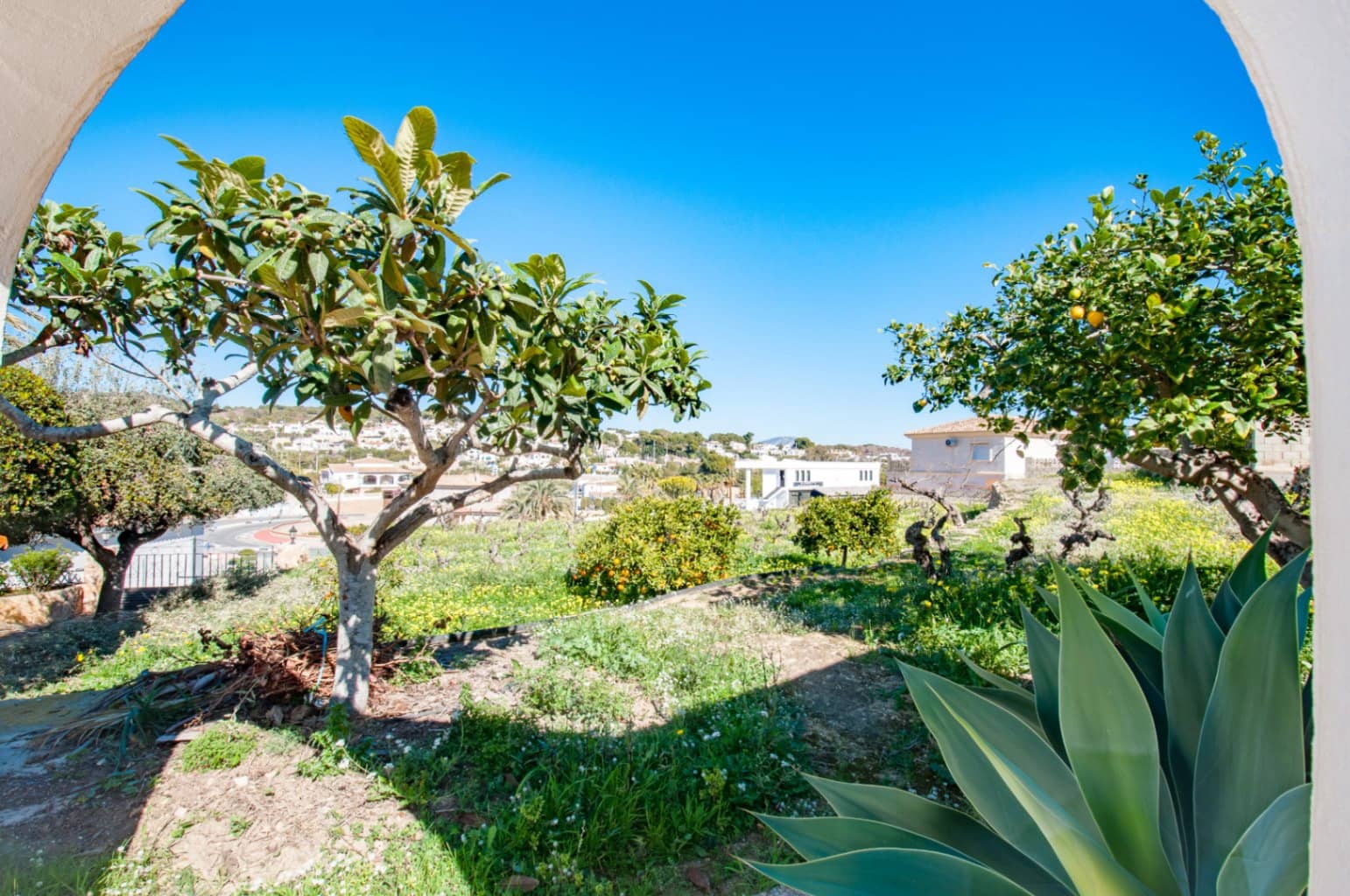 6 bedroom Villa for sale in Benissa with pool - € 990,000 (Ref: 9127157)