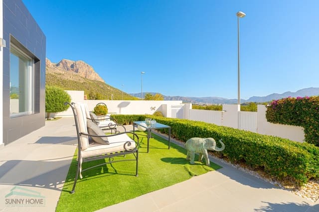 2 sovrum Villa till salu i Polop med garage - 530 000 € (Ref: 9146000)